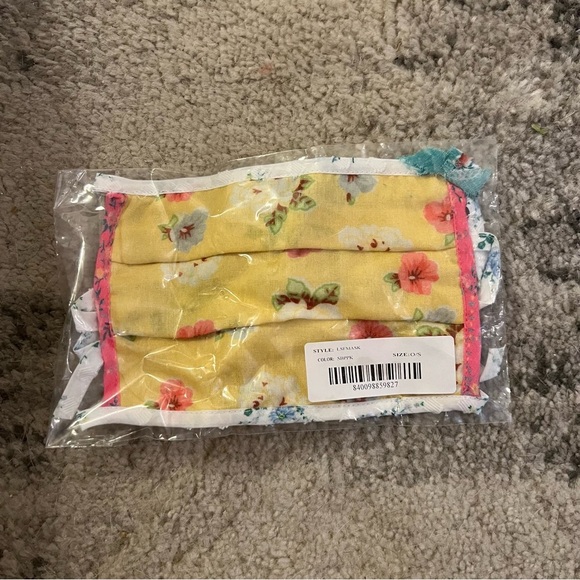 NEW LoveShackFancy Face Mask - Picture 1 of 4